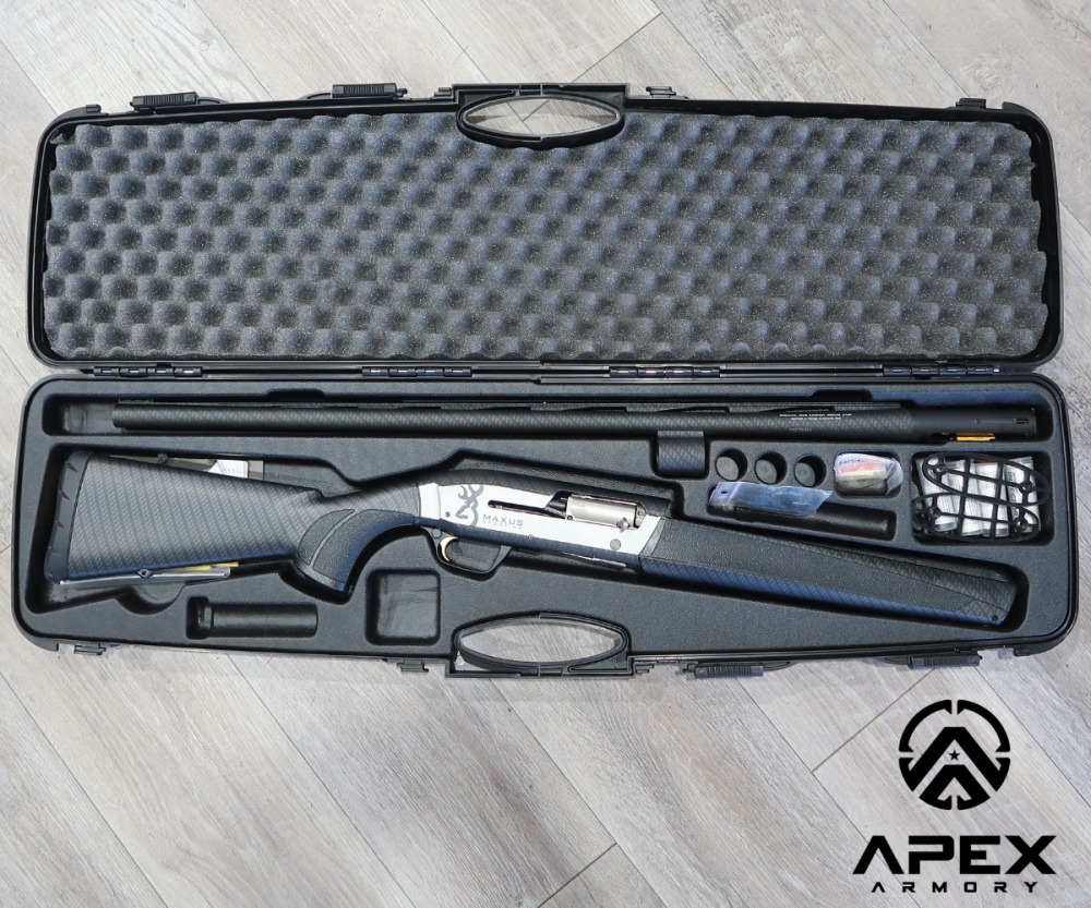 LIKE NEW Browning Maxus II Sporting Semi-Auto Shotgun 12GA 30" Carbon Fiber-img-0