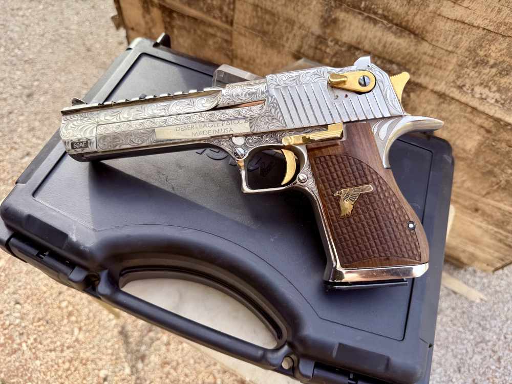 Desert Eagle 50 AE ENGRAVED High Polished Bright Nickel & 24k Gold -img-3