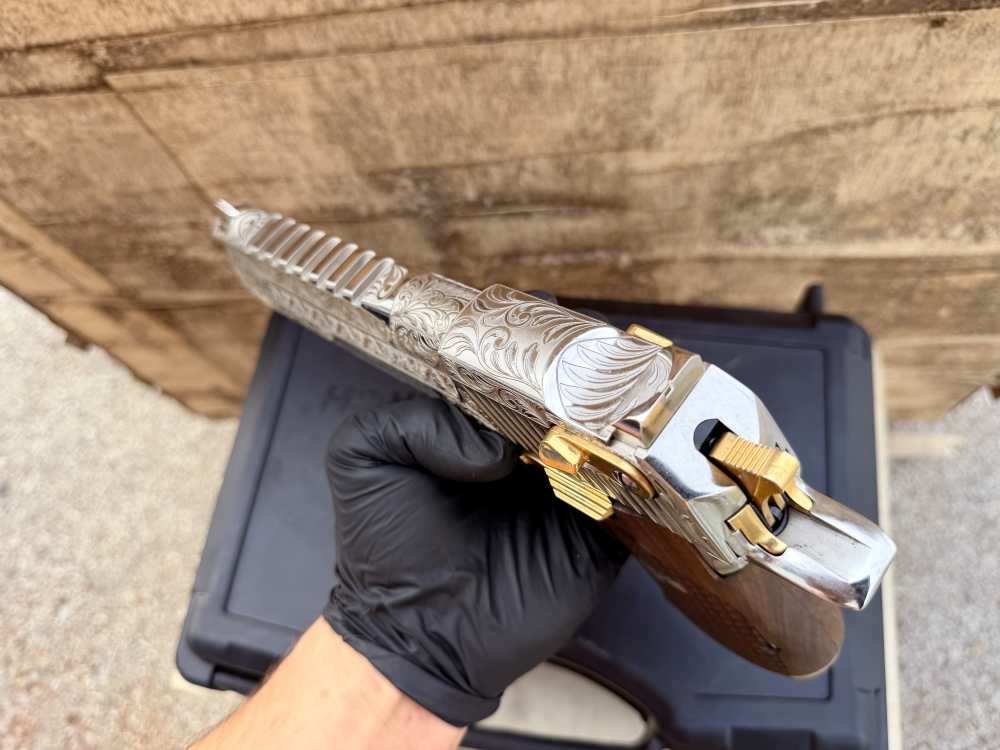 Desert Eagle 50 AE ENGRAVED High Polished Bright Nickel & 24k Gold -img-24