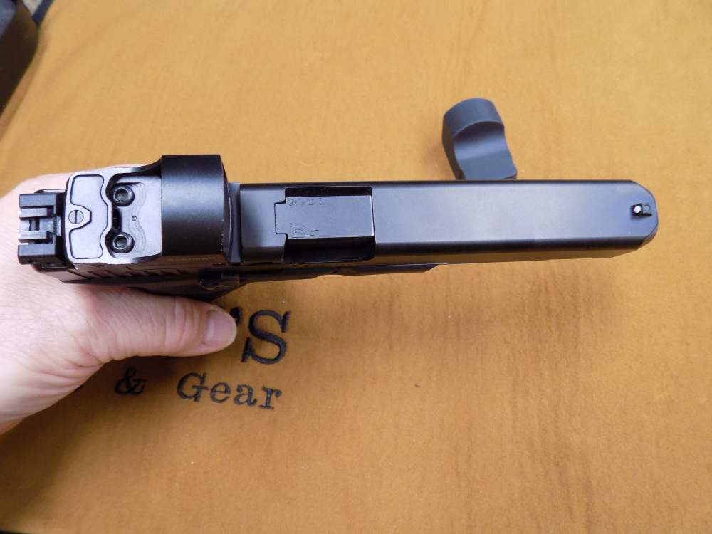 Glock G34 Gen5 9mm MOS, 5.25" BBL, Case & 3-17 Round Mags Bushnell Reflex-img-9