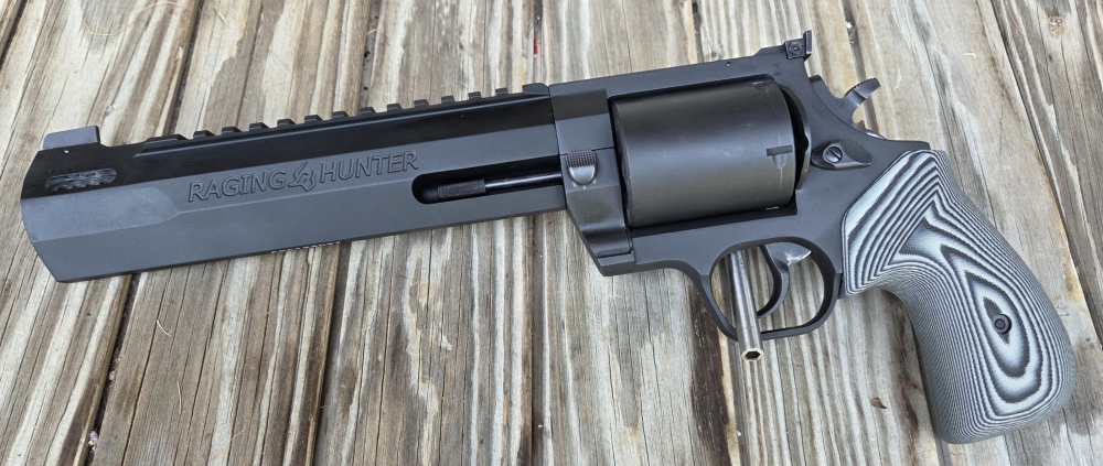 Taurus Raging Hunter 500 S&W Magnum 8 3/8" Black 500H-img-0