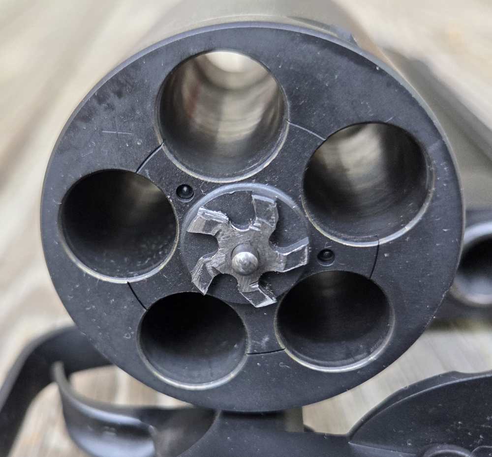Taurus Raging Hunter 500 S&W Magnum 8 3/8" Black 500H-img-25