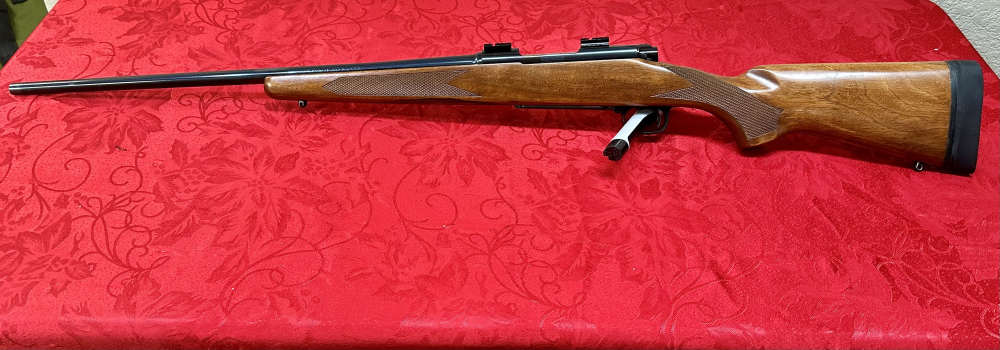 Winchester Model 70 SA .243 Win. Lightweight -img-8