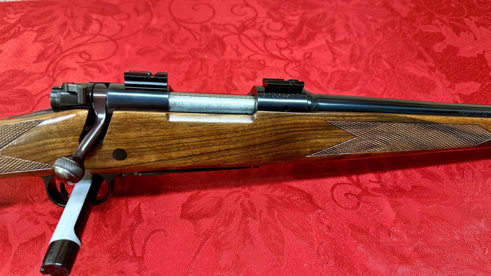 Winchester Model 70 SA .243 Win. Lightweight -img-3
