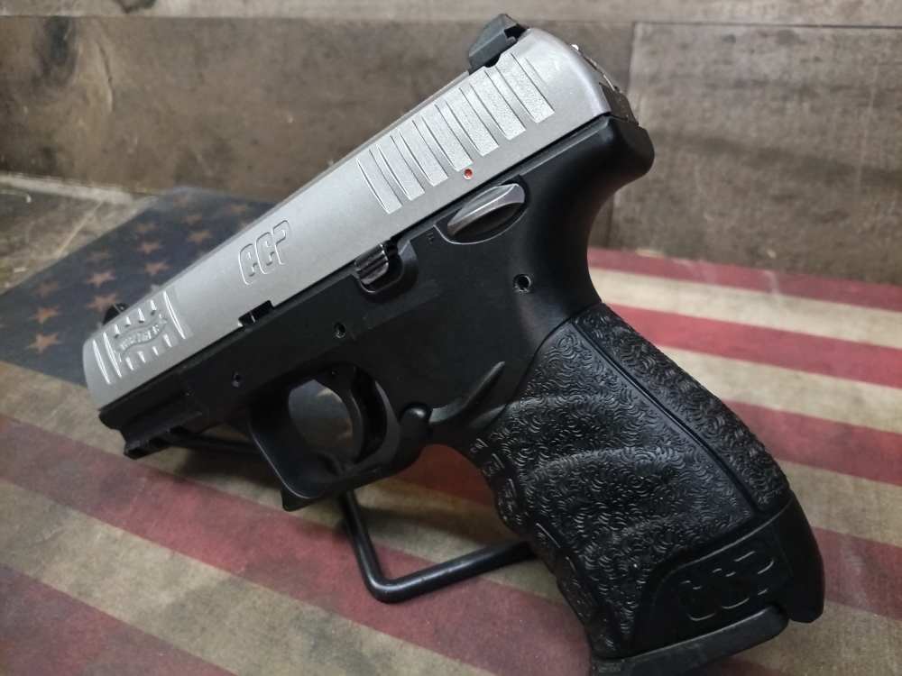 LOOK! GREAT COND. WALTHER CCP 9mm STAINLESS w/2 Mags 3.5"Brl Mfg2015 PENNY-img-2