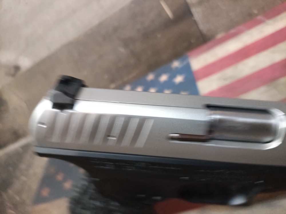 LOOK! GREAT COND. WALTHER CCP 9mm STAINLESS w/2 Mags 3.5"Brl Mfg2015 PENNY-img-9