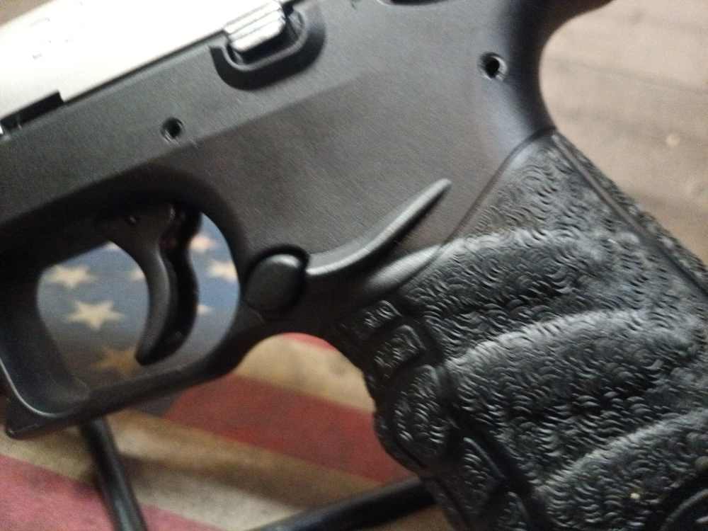 LOOK! GREAT COND. WALTHER CCP 9mm STAINLESS w/2 Mags 3.5"Brl Mfg2015 PENNY-img-22
