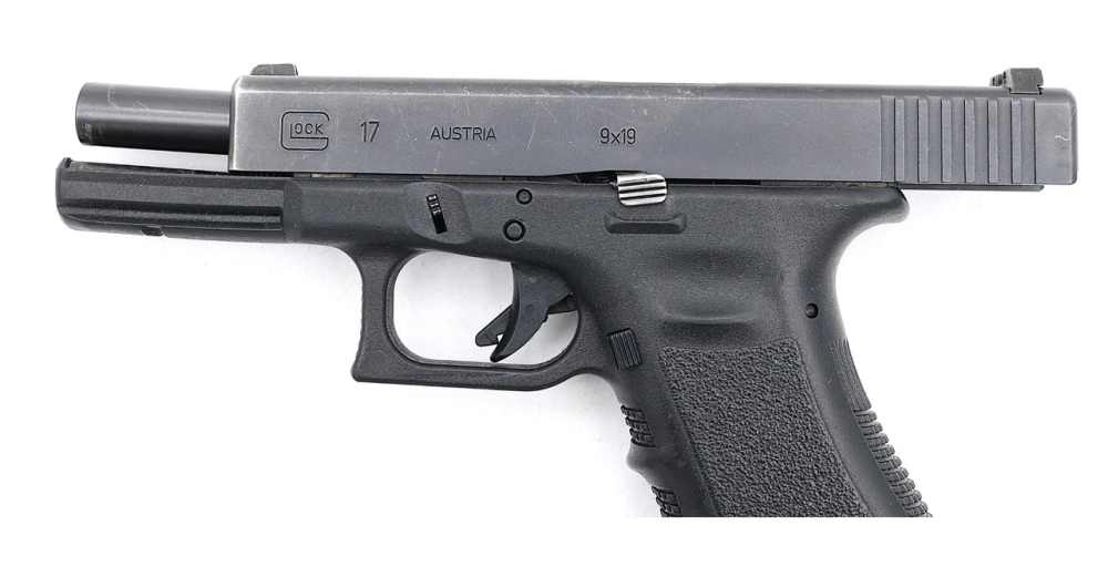 Glock 17 Gen 3 9mm Luger Semi Auto Pistol 4.49" 17rd Austria-img-1