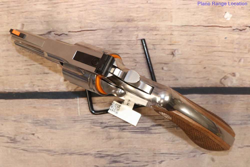Colt Python 357 Magnum 2.5” Barrel New Model Gorgeous Like New-img-9