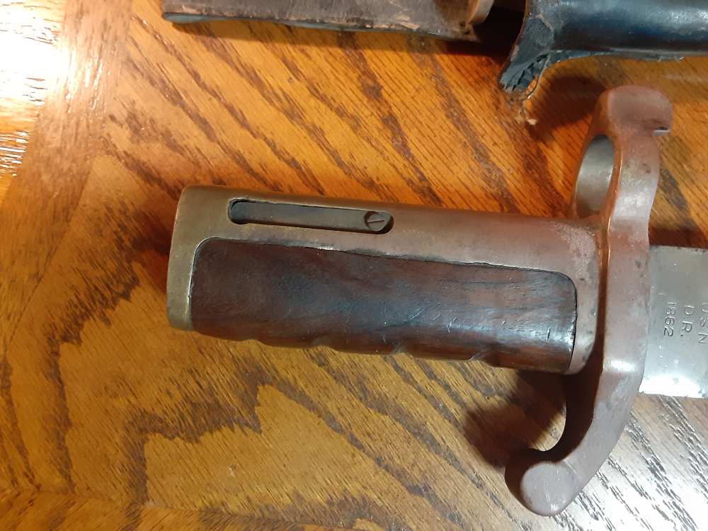 Dahlgren USN Civil War Bayonet With Scabbard and Frog 1862-img-7