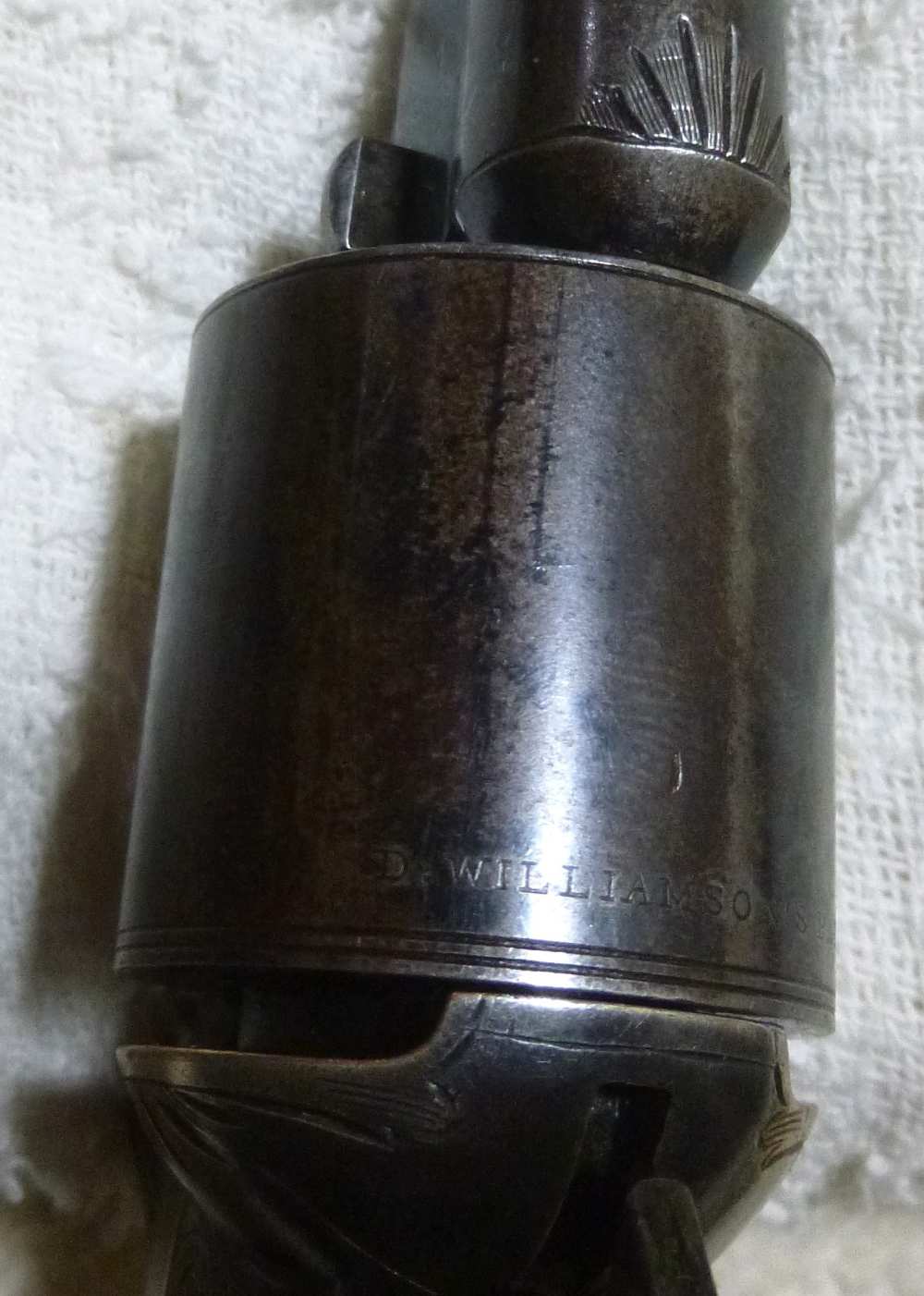Fine Moores 'Teat fire'  Revolver-img-8