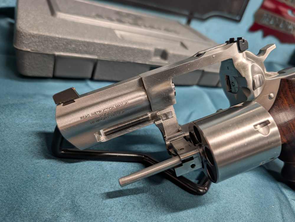 Ruger GP100 01767 44 Special SA/DA Stainless 3" revolver wood grips! Box-img-17