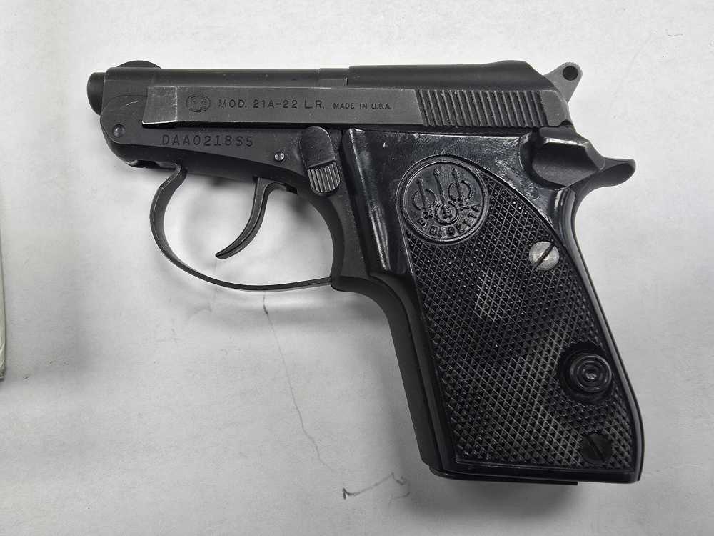 BERETTA MODEL 21A BOBCAT .22 LR – TIP-UP BARREL – ORIGINAL BOX & MANUAL -img-0