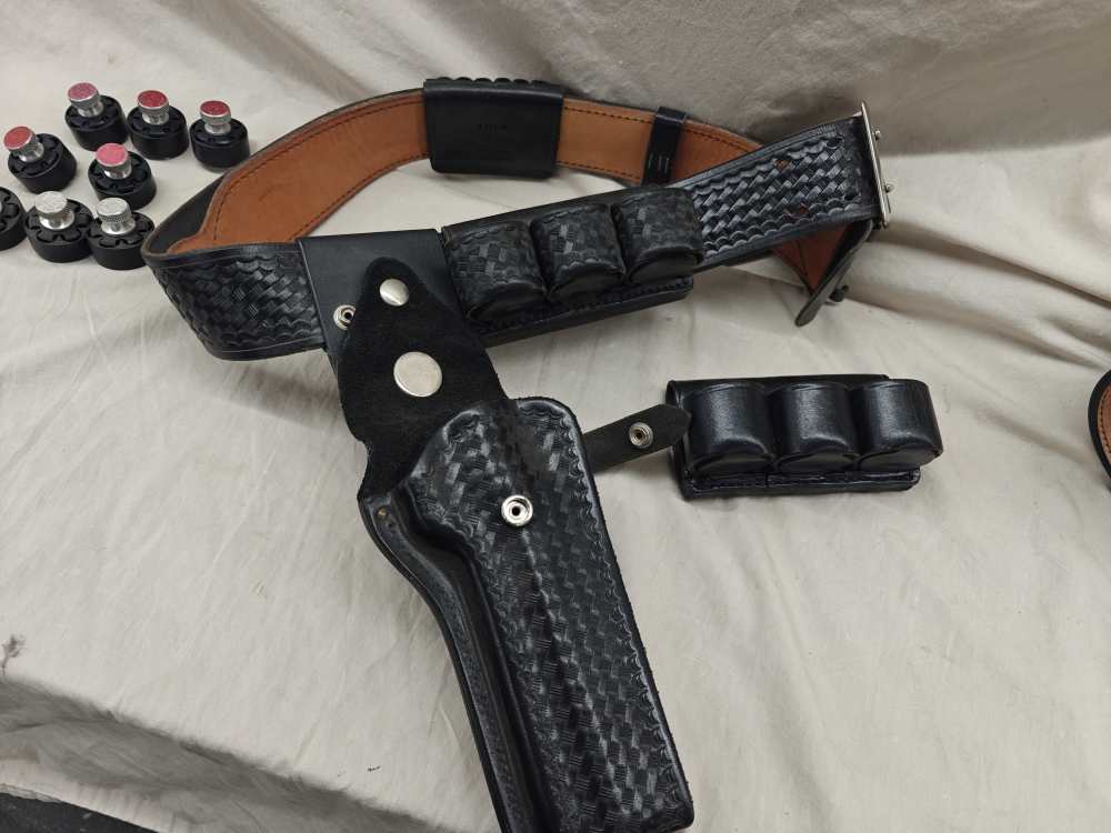 PPC Action Shooting USPSA Holster Belts and Speed Loaders-img-3