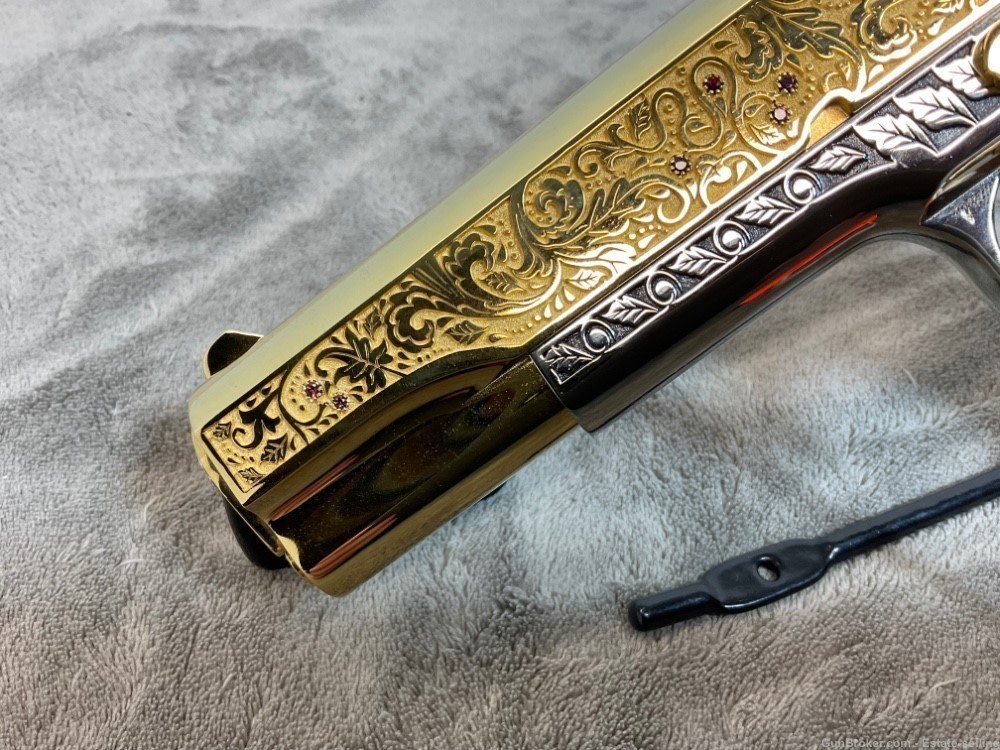 Colt 1911 Government, Series 80, .45ACP, 24K Gold and Chrome-img-10
