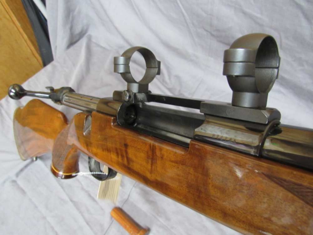 Weatherby Mark V 240 Magnum w/ 26" Barrel  and  Scope Base & Rings-img-31