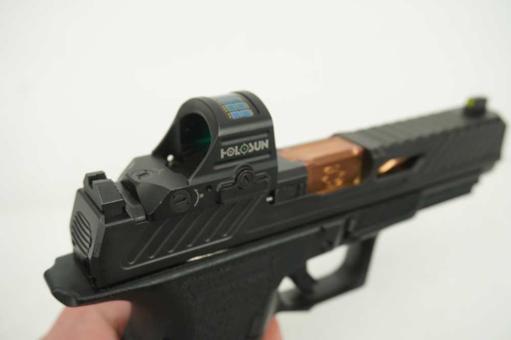 Shadow Systems MR920L 9mm 4.5" Semi-Auto Pistol w/ HOLOSUN & Magazine-img-8