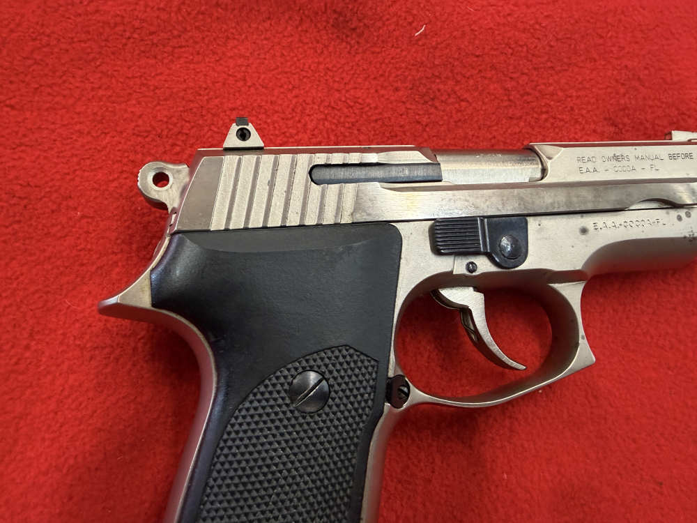 Astra A-100 .40 S&W with one Magazine-img-2