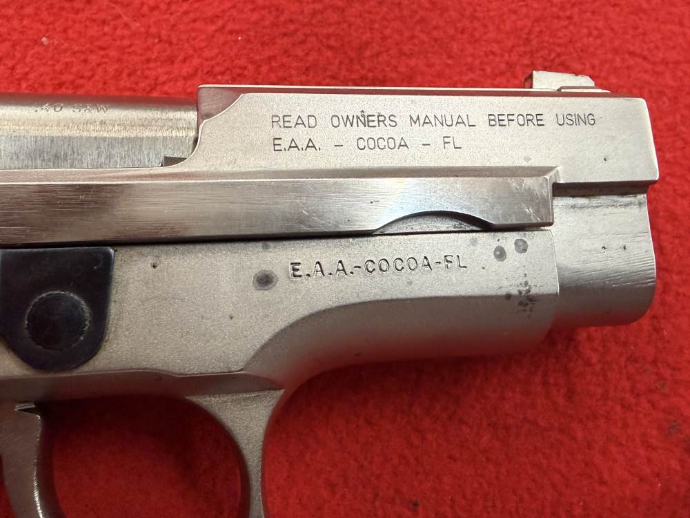 Astra A-100 .40 S&W with one Magazine-img-18