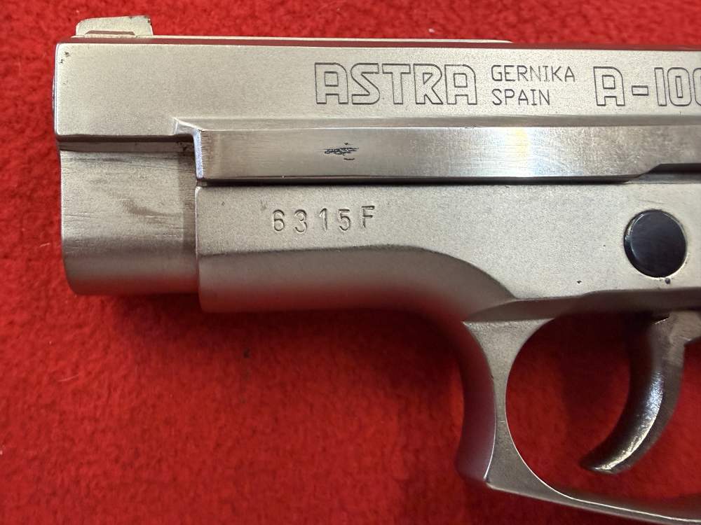Astra A-100 .40 S&W with one Magazine-img-16
