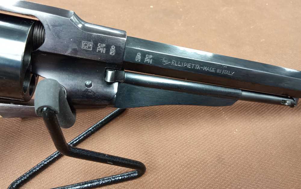 F.lli Pietta 44cal black powder revolver -img-9