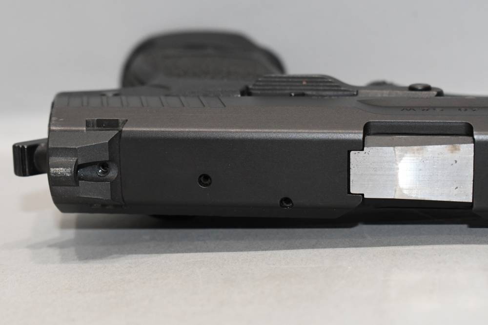 Heckler & Koch HK USP40 USP 40 Semi Auto Pistol 40 S&W 4 1/4" Bbl 1994-img-10