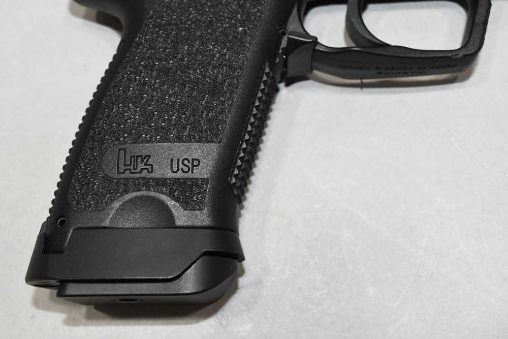 Heckler & Koch HK USP40 USP 40 Semi Auto Pistol 40 S&W 4 1/4" Bbl 1994-img-2