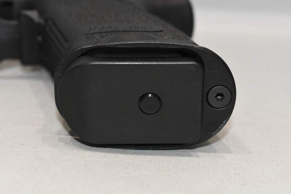Heckler & Koch HK USP40 USP 40 Semi Auto Pistol 40 S&W 4 1/4" Bbl 1994-img-14