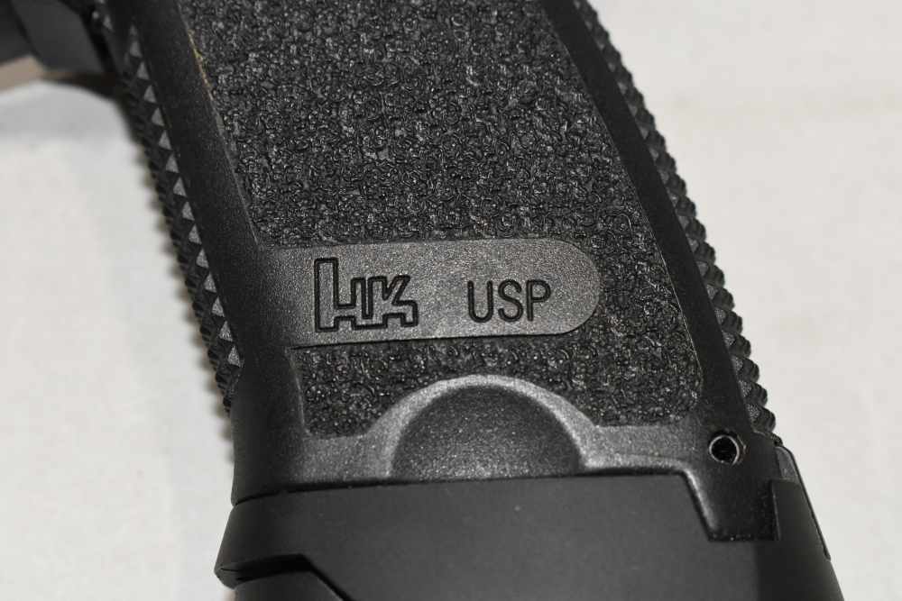 Heckler & Koch HK USP40 USP 40 Semi Auto Pistol 40 S&W 4 1/4" Bbl 1994-img-21