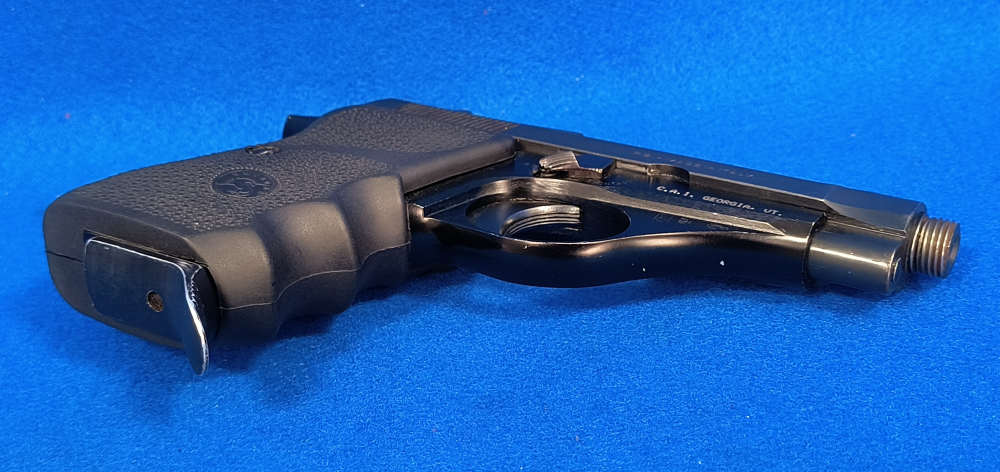 Beretta 71 22LR Threaded-img-8