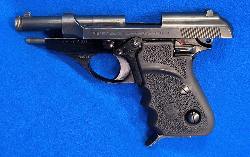 Beretta 71 22LR Threaded-img-11
