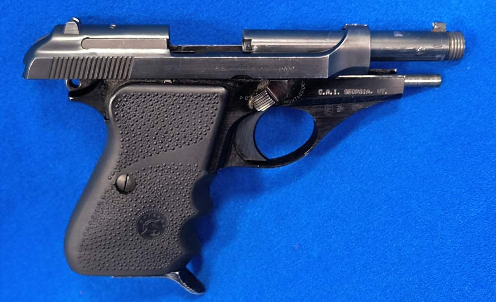 Beretta 71 22LR Threaded-img-10