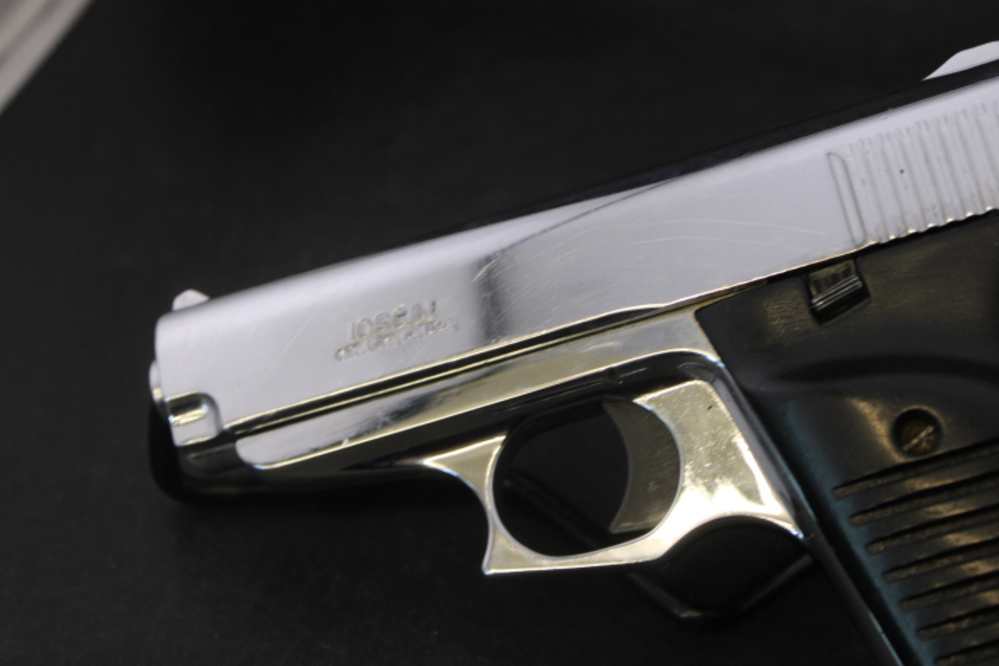 Lorcin L380 .380ACP Item P-417-img-6