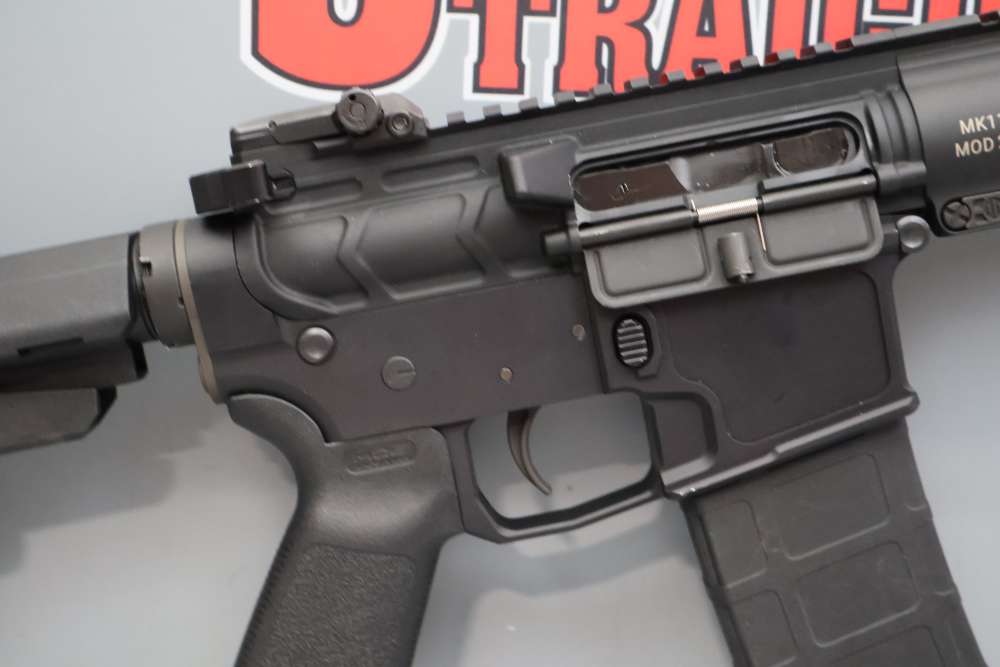 17 Design and Manufacturing AR-15 Pistol .223 Wylde 12"-img-2