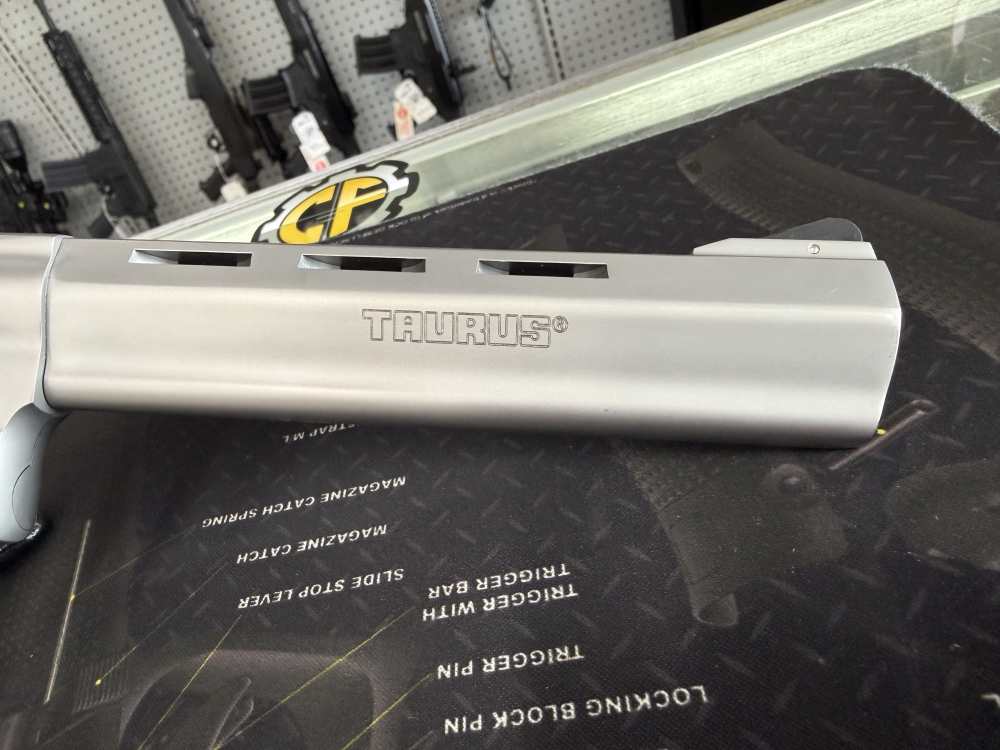 Taurus Tracker 922 22lr Stainless 7 Shot Revolver FREE LAYAWAY -img-11