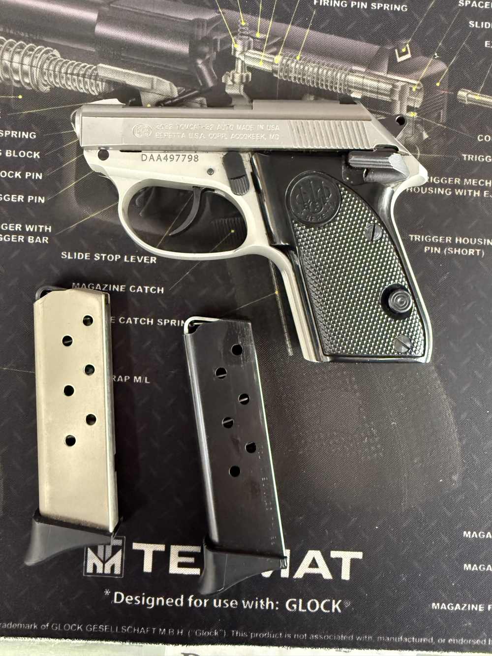 Beretta 3032 Tomcat Stainless 32acp Pistol with 2 Mags FREE LAYAWAY -img-0