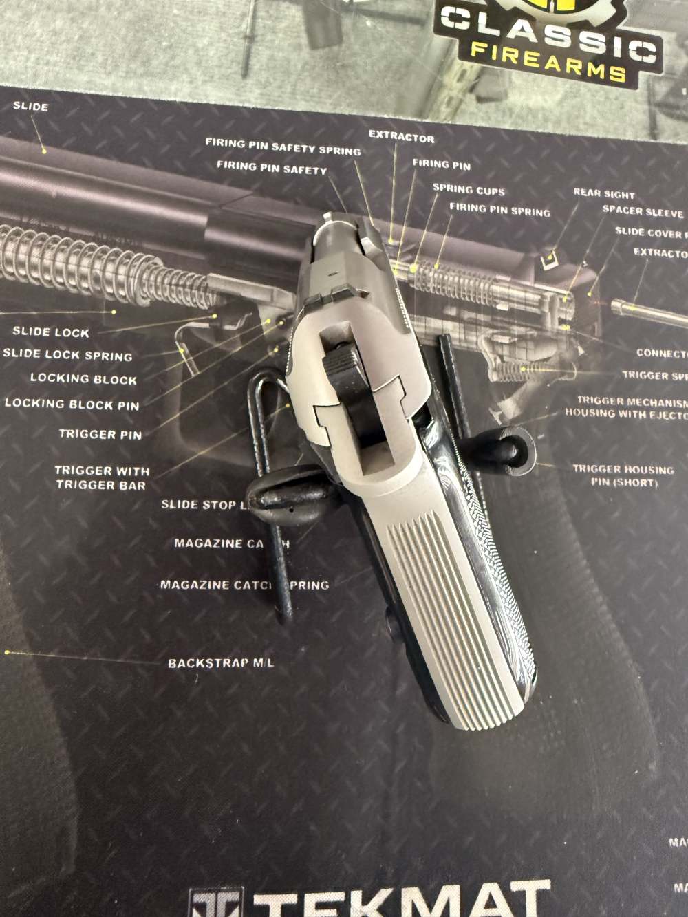 Beretta 3032 Tomcat Stainless 32acp Pistol with 2 Mags FREE LAYAWAY -img-6