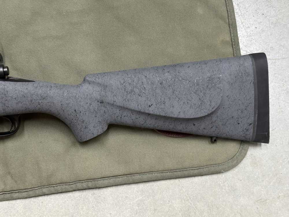 Winchester Model 70 - 25-06 Custom Rifle - Aftermarket Stock NICE!-img-1