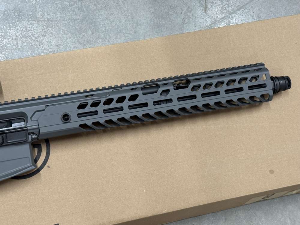 Sig Sauer MCX Virtus Patrol - 5.56nato 16" - Red Dot NICE!-img-7