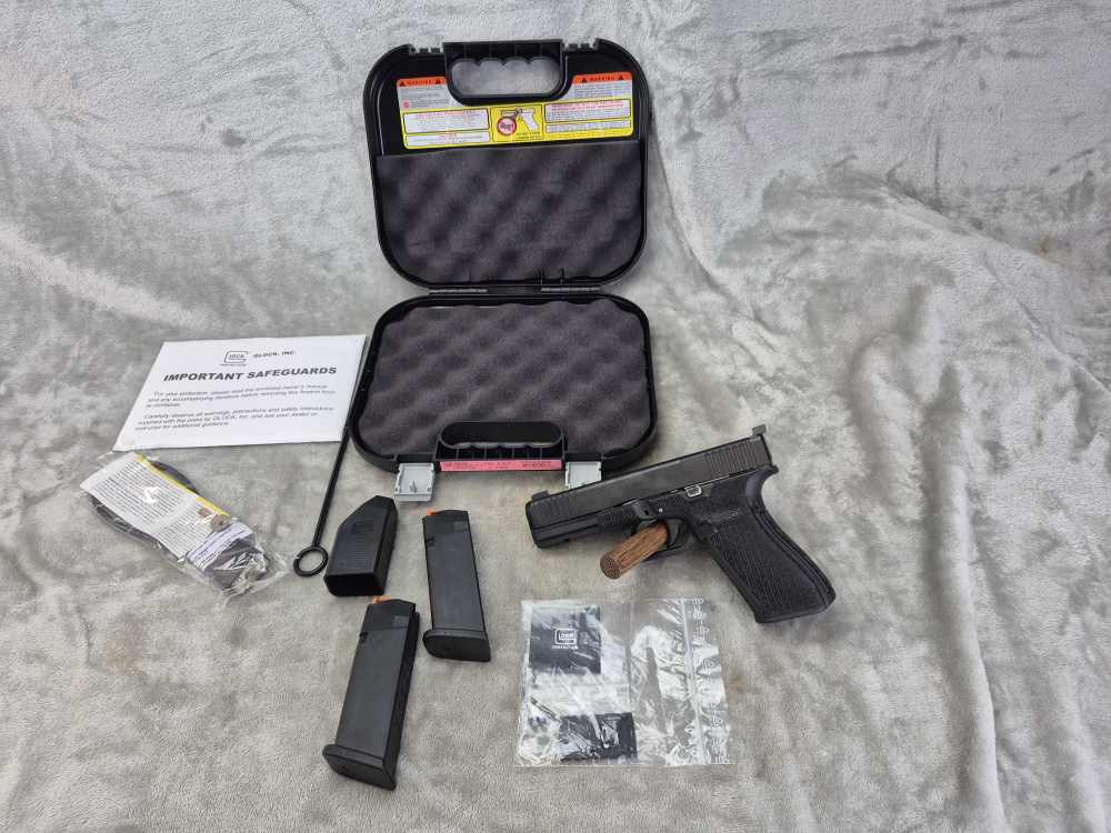 Glock Model 20 Gen 5 10mm Optics Ready Trijicon HD – EXCELLENT! -img-0