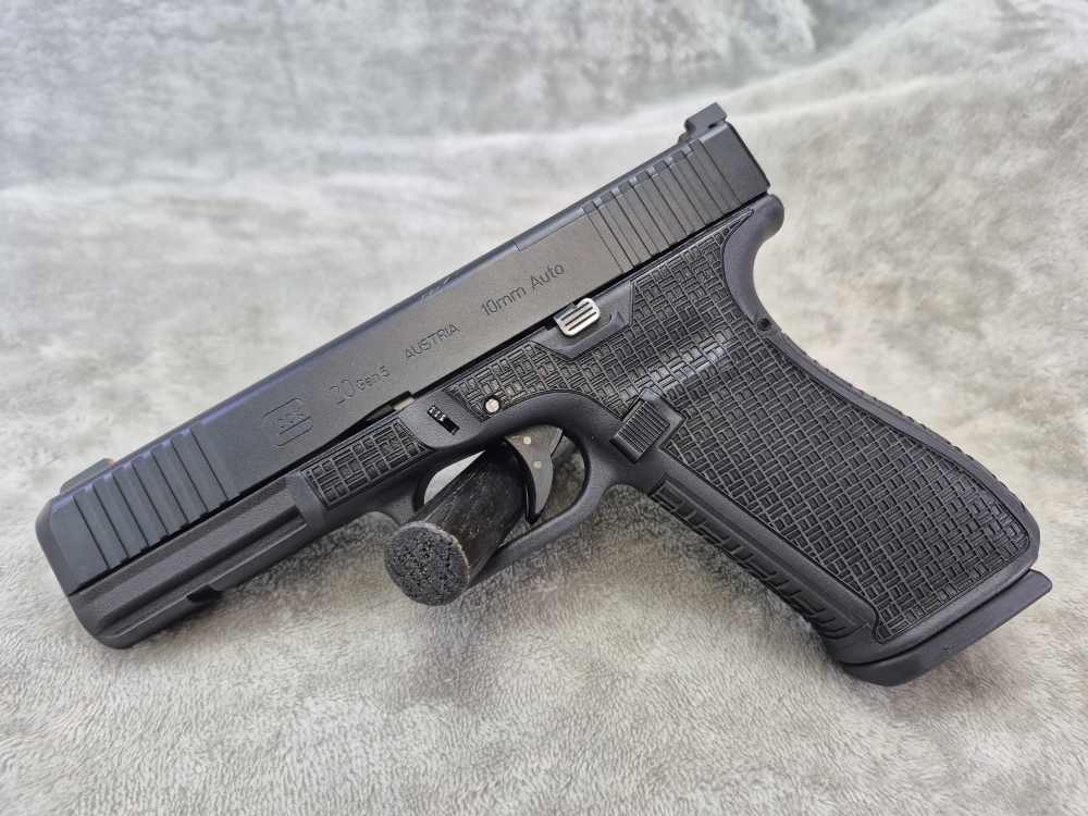 Glock Model 20 Gen 5 10mm Optics Ready Trijicon HD – EXCELLENT! -img-2