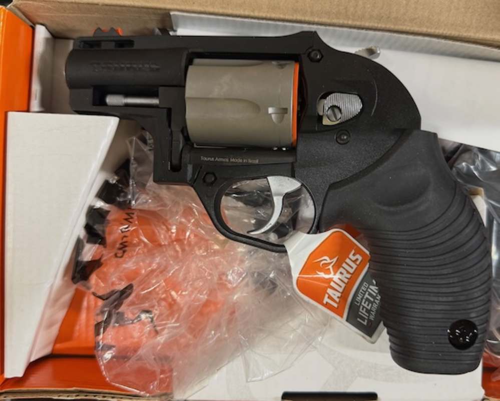 TAURUS 605 PROTECTOR .357 MAG POLYMER REVOLVER (5rd) - 2-605029PLY-img-2