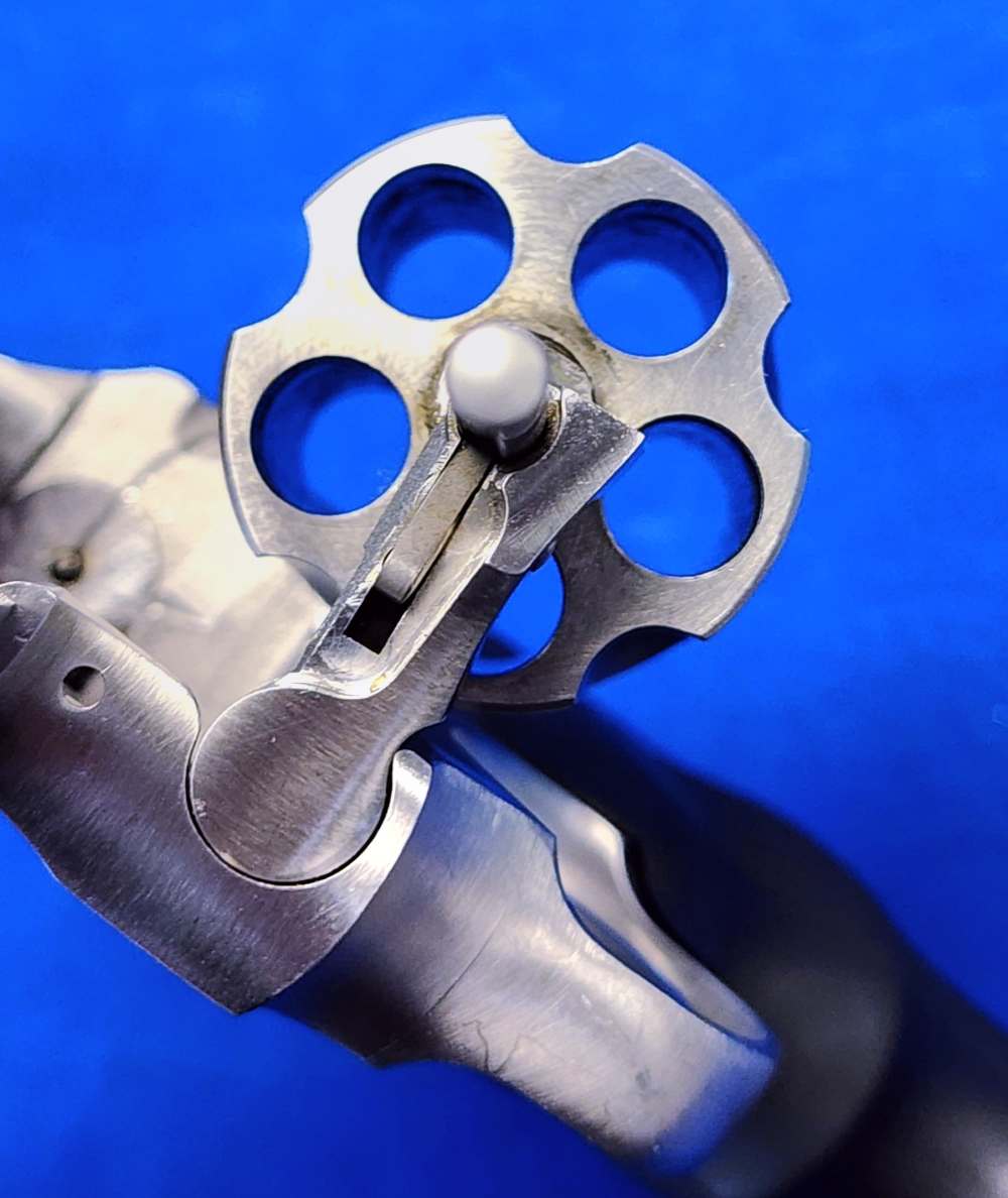 RUGER SP101 .357 MAG 2.25" STAINLESS / HOGUE GRIP - BOBBED HAMMER-img-7
