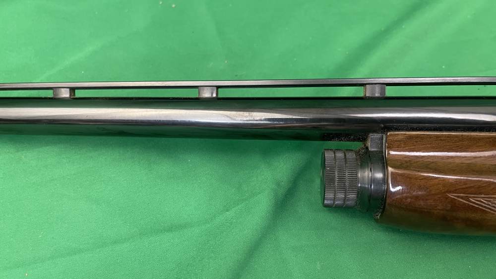 Browning BPS 12ga 28" Barrel Field-img-18
