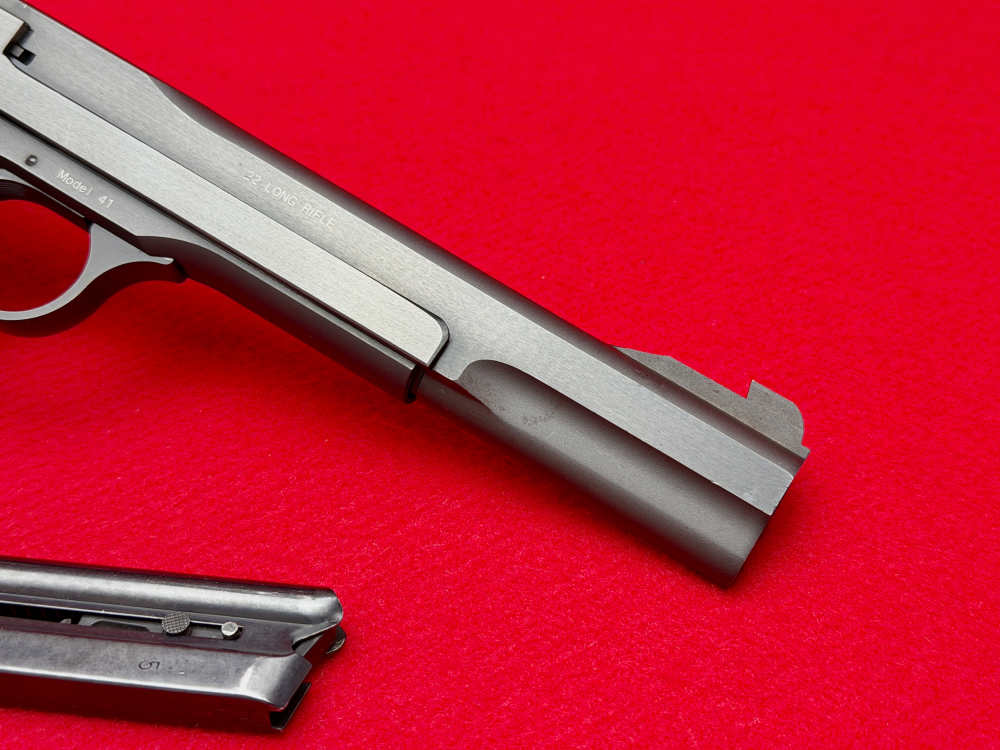 Smith & Wesson Model 41 .22LR Semi Auto Pistol 7" Factory Blue - 2 Mags!-img-4