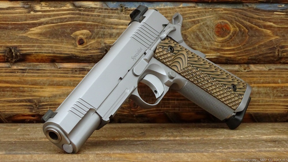 Dan Wesson Firearms SPECIALIST 9mm-img-3