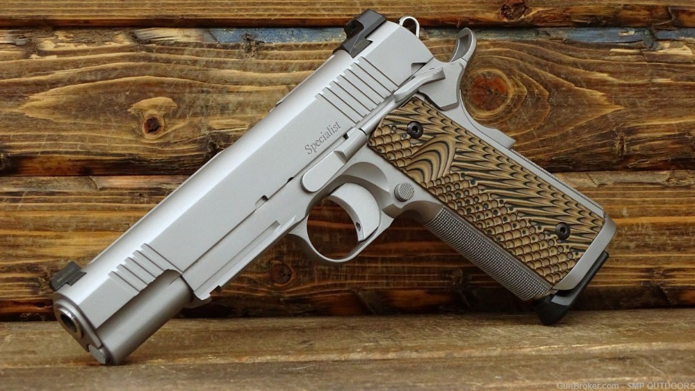 Dan Wesson Firearms SPECIALIST 9mm-img-1