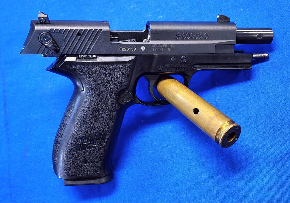 SIG SAUER MOSQUITO .22LR 4" GERMAN-MADE IN BOX W/ 2 MAGS-img-5