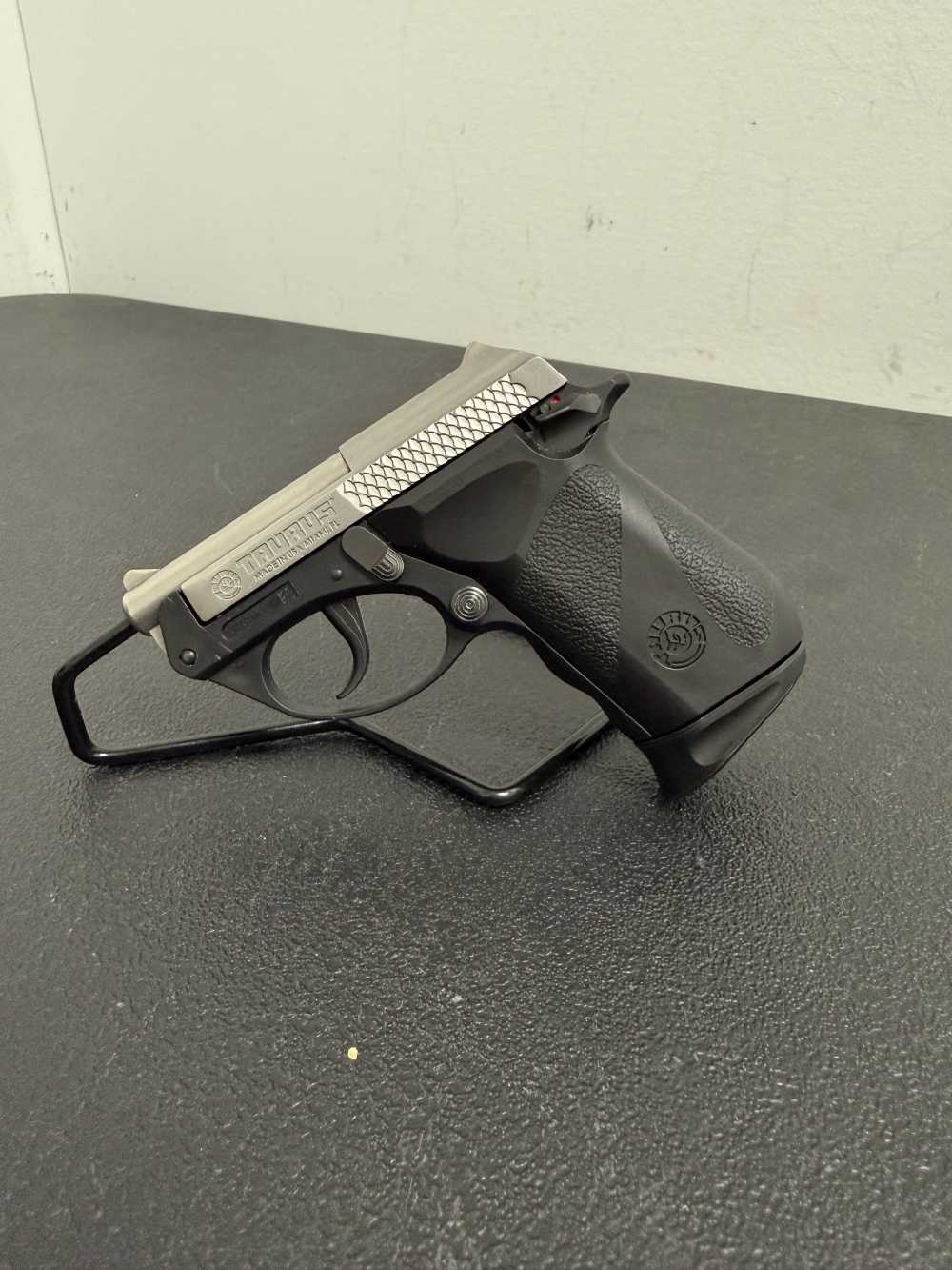 Taurus PT-22 .22lr 2.25"-img-1