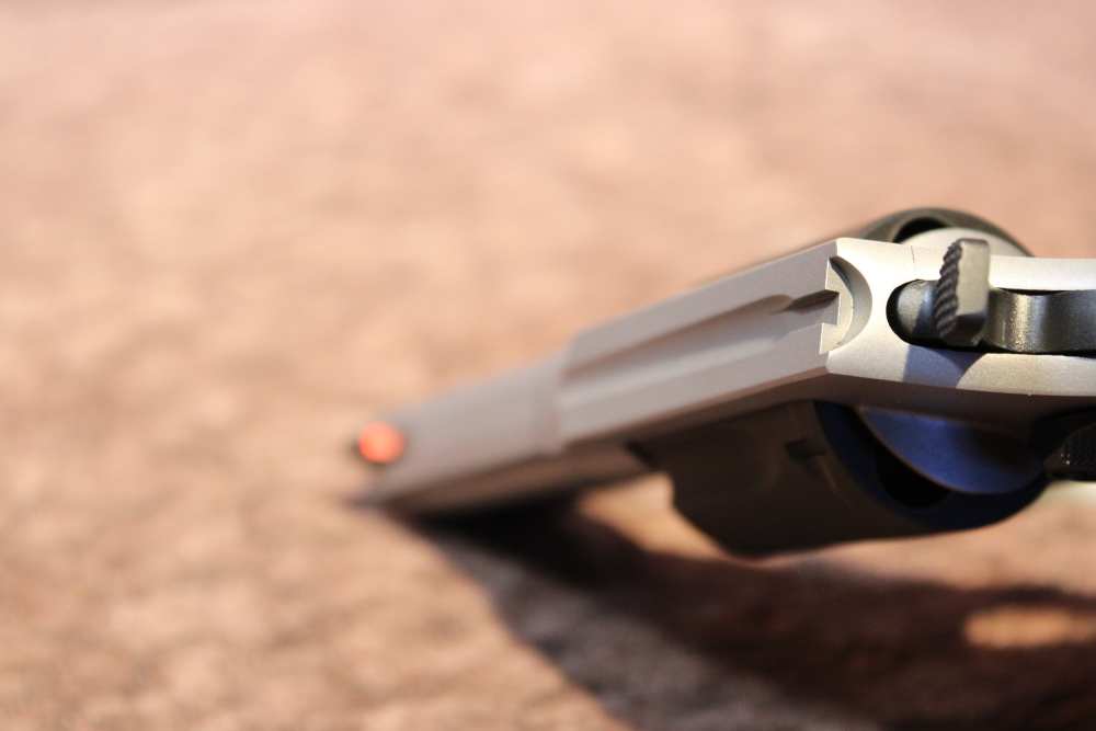 Taurus 605 .357 Mag 3" bbl Tritium Sight w/ Box-img-13